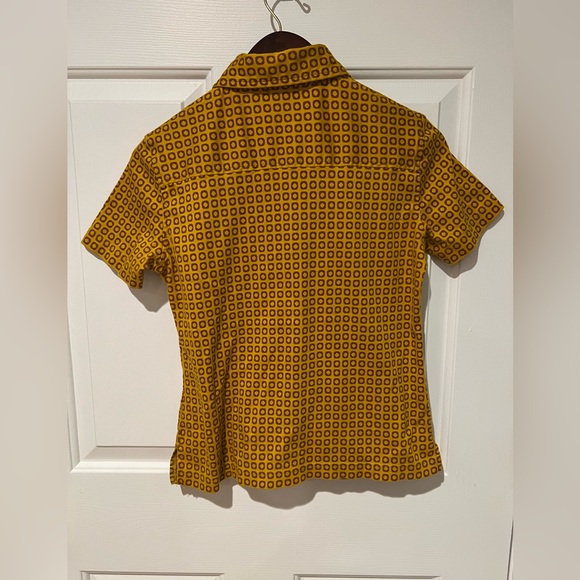 Women’s cotton shirt. - Picture 2 of 3